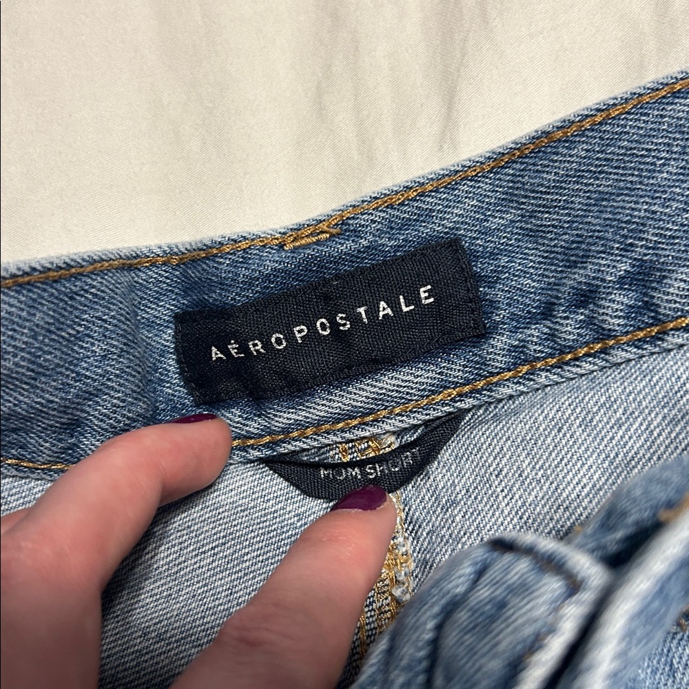 Aeropostale Size 10 Distressed Mom Short Jean Shorts - Picture 4 of 11